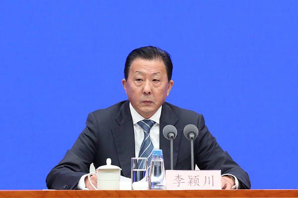 日韩三级